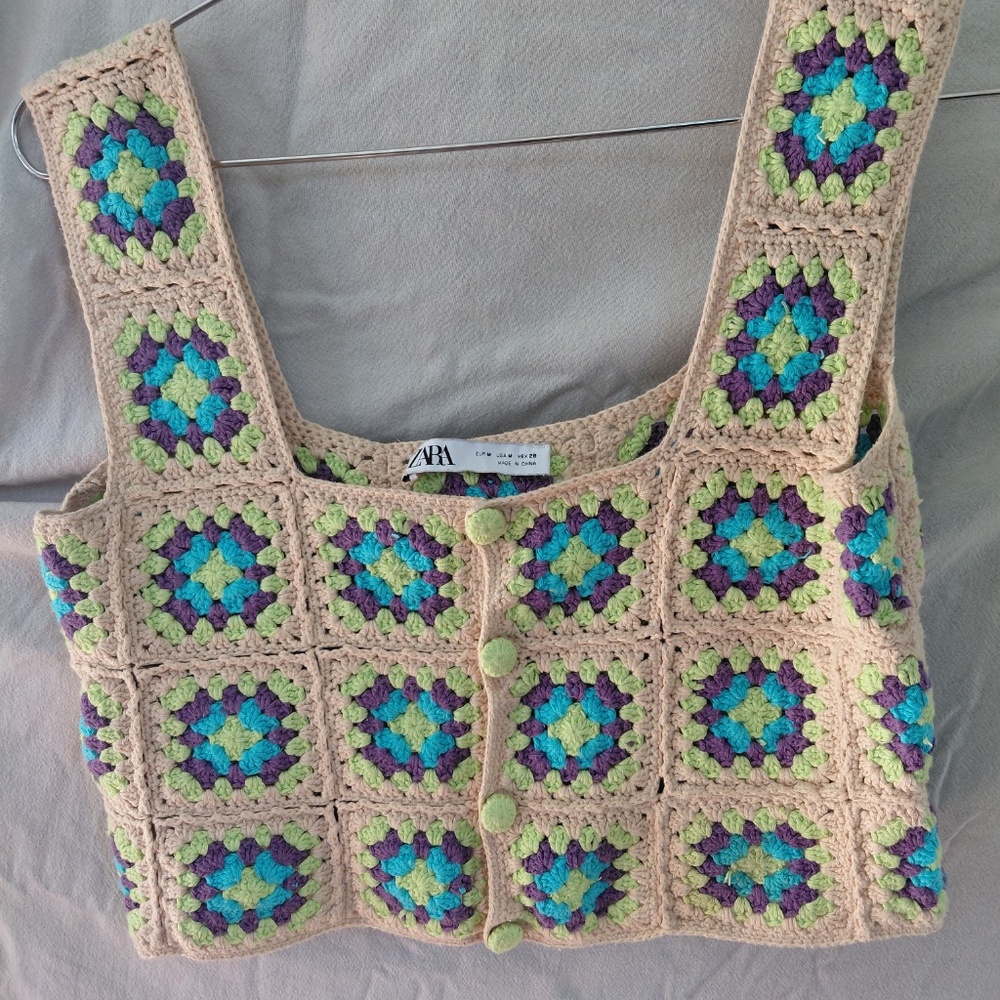 Zara crochet knit top ~ M vintage style colorful “granny square”